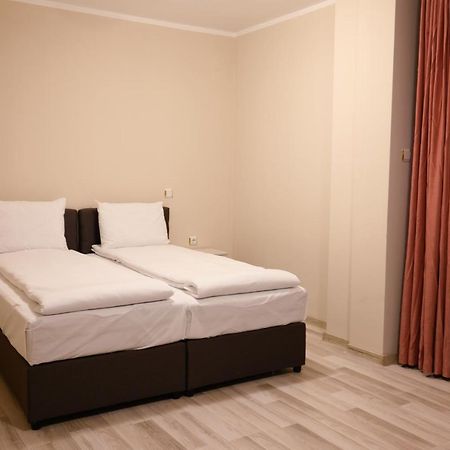 Hotel Leda โซเฟีย ภายนอก รูปภาพ